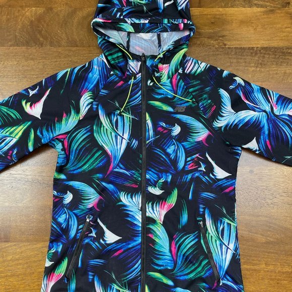 New Balance Jackets & Blazers - New Balance Windcheater Hybrid Jacket - Small